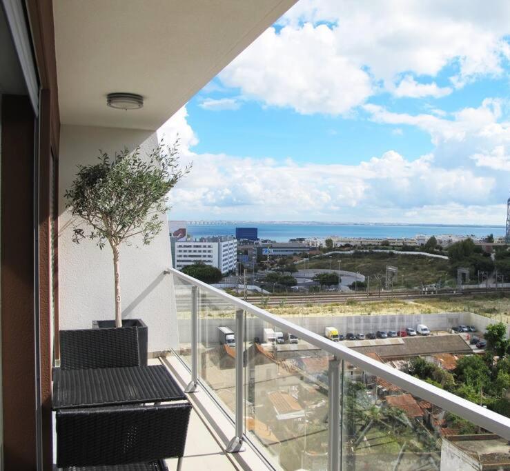 Appartement Metro & Pool